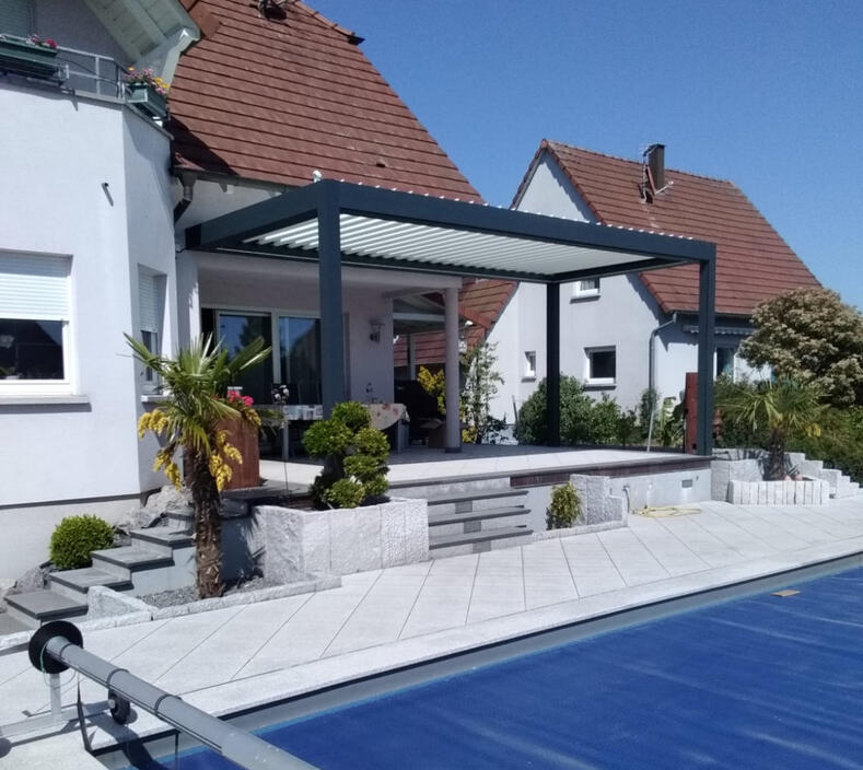 Pergola bioclimatique