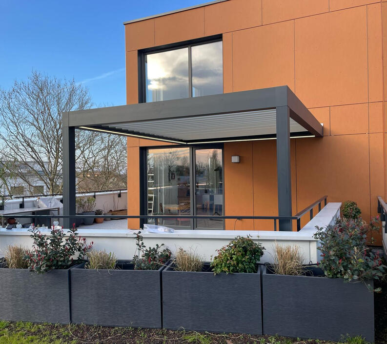 Pergola bioclimatique